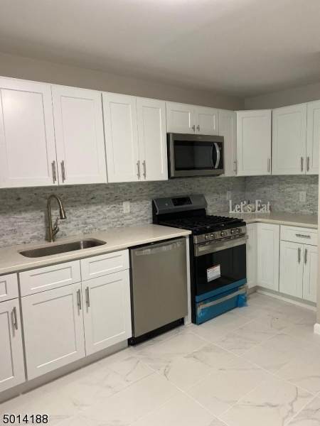 21 Claire Ct - Photo 1