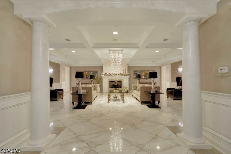 3101 Harcourt Rd - Photo 1