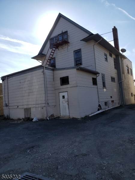 404 Central Ave - Photo 1