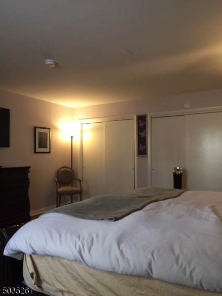260 Main St - Photo 1