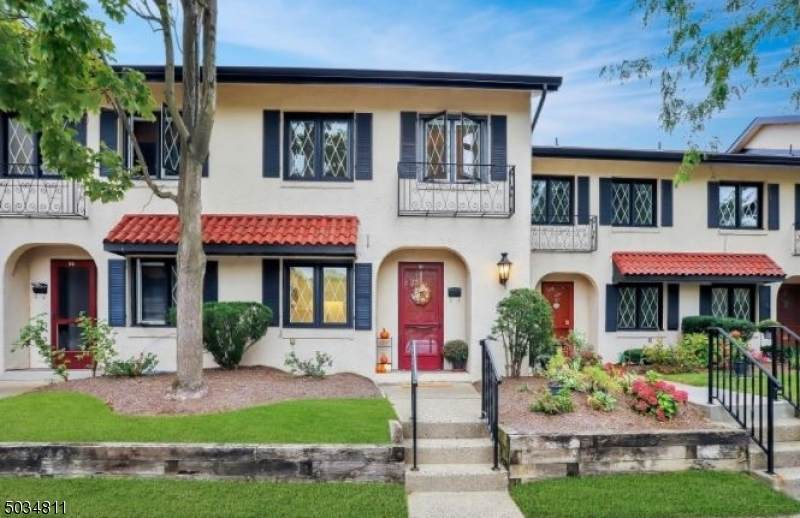 6 Dorado Dr - Photo 1