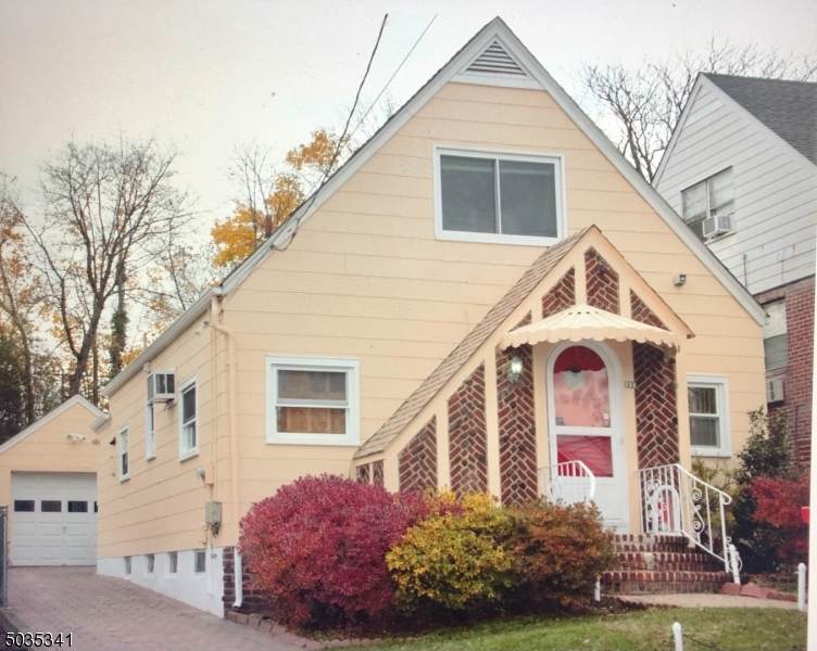 413 Kennedy Dr - Photo 1