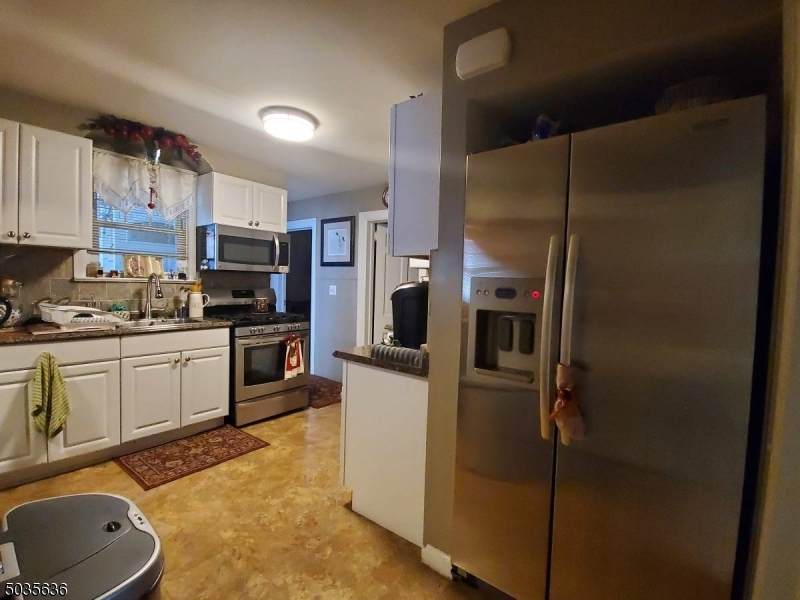 132 Diamond Bridge Ave - Photo 1