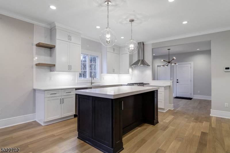 19 South St - Photo 1