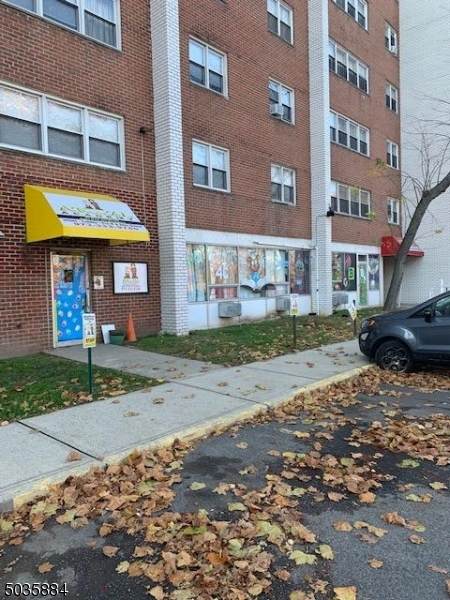 39 E 39Th St - Photo 1