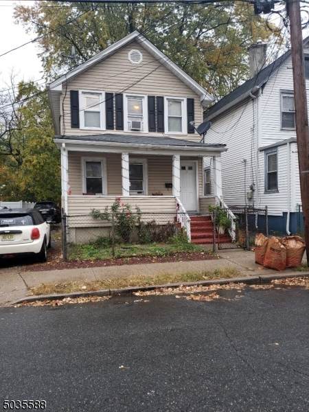535 Liberty St - Photo 1