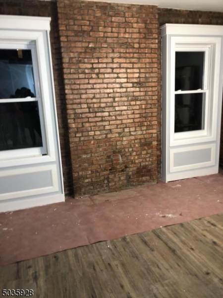 167 Milford Ave - Photo 1