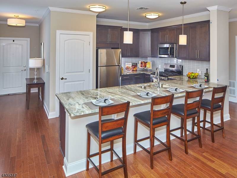 1701 Springfield Ave - Photo 1