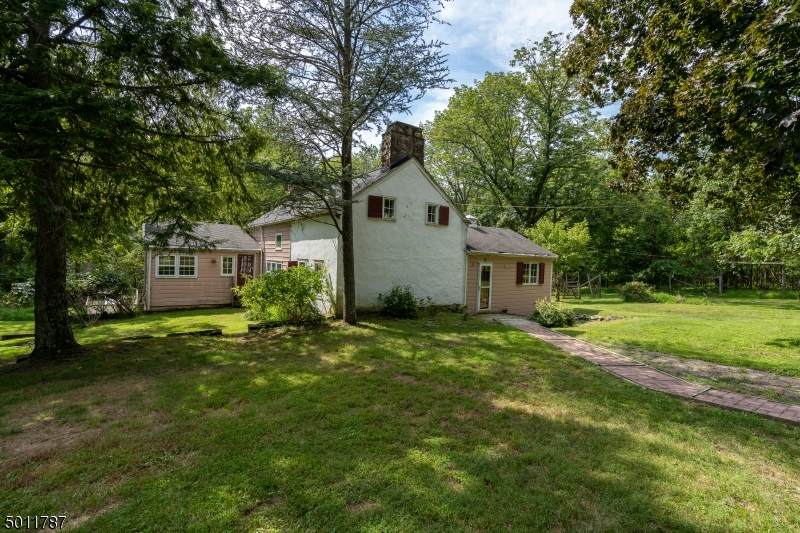 340 Sidney Rd - Photo 1
