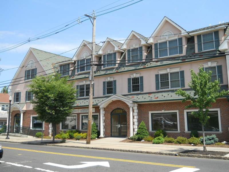 525 Central Ave, Apt 202 - Photo 1