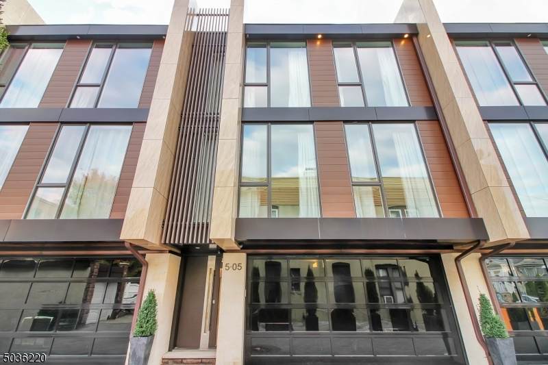 5 Washington Pl - Photo 1