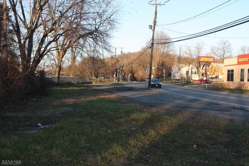 429 Route 23 - Photo 1