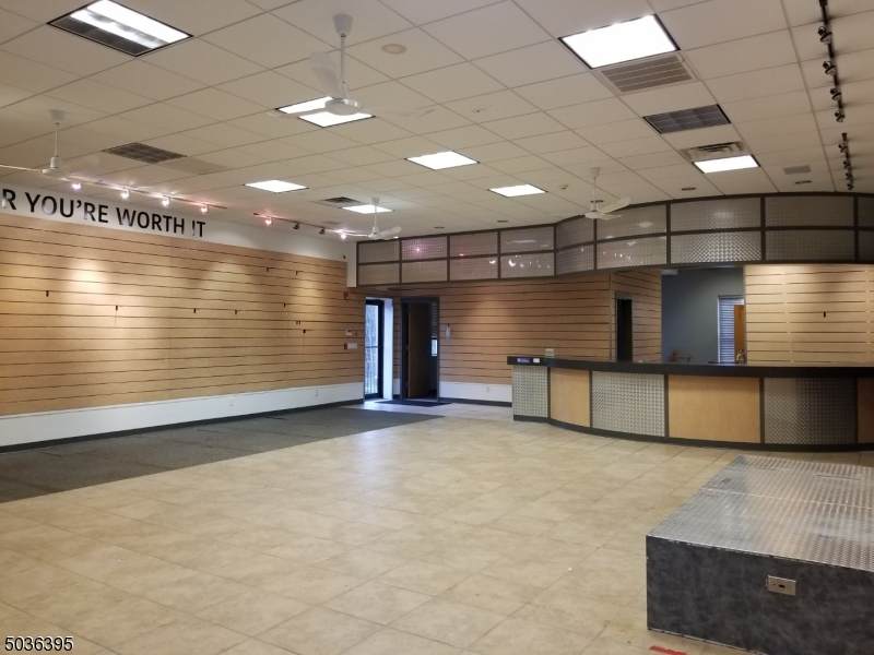 104 Main St - Photo 1