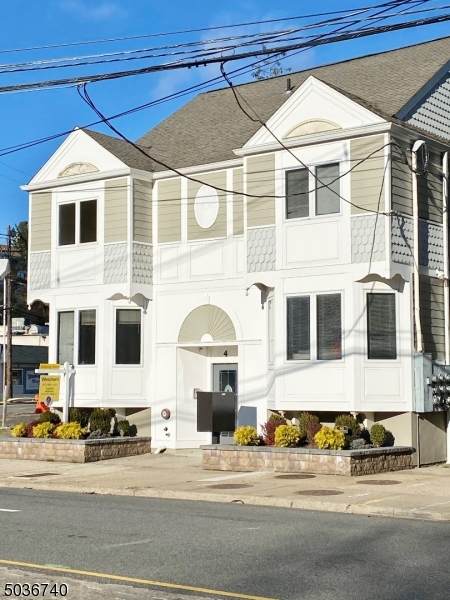 4 Macculloch Ave - Photo 1