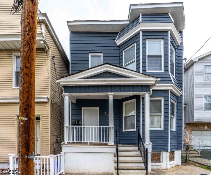 786 S 17Th St - Photo 1