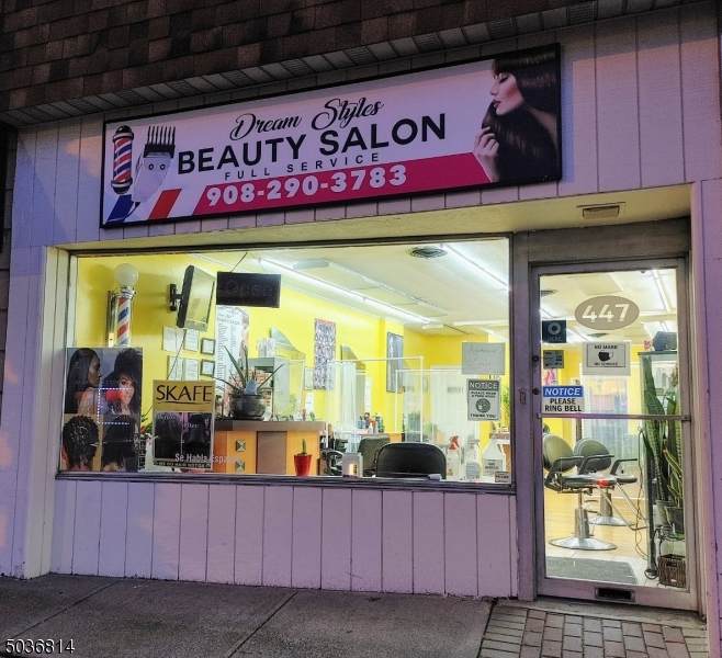 447 North Wood Avenue - Photo 1