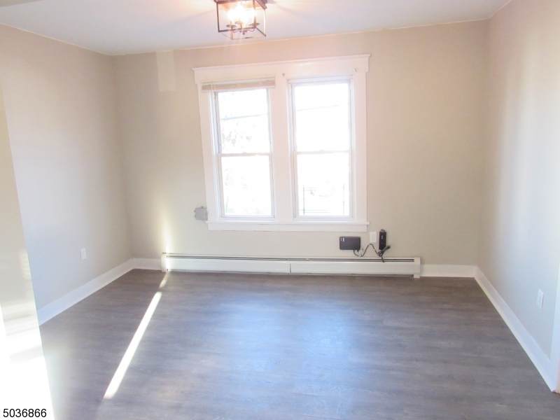 414 Bradford St - Photo 1