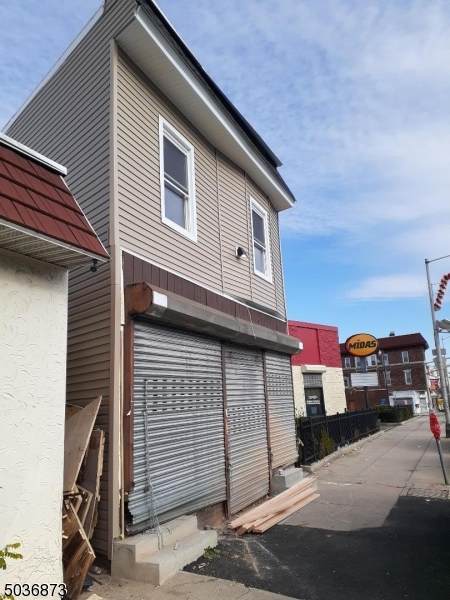 1178 Springfield Ave - Photo 1