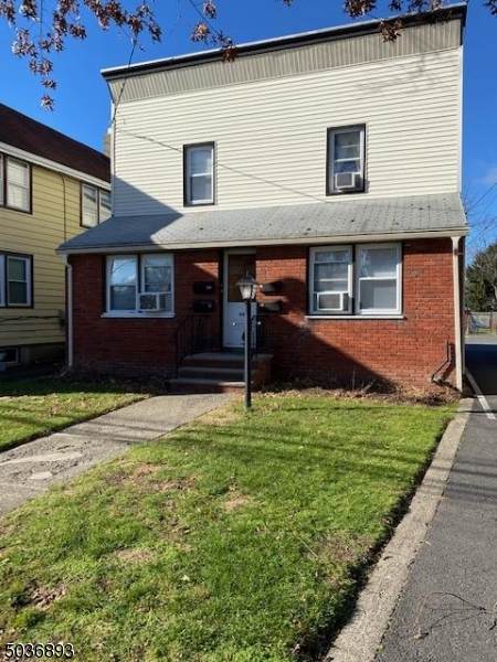 94 Broughton Ave - Photo 1