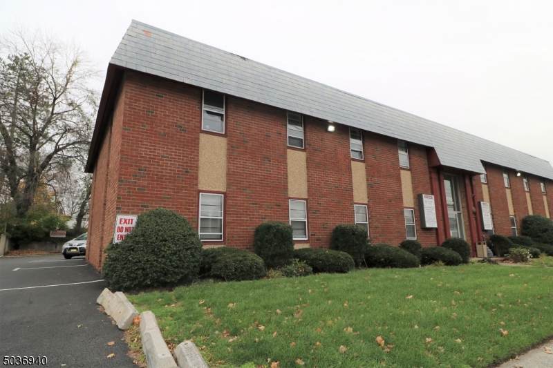 1010 Clifton Ave - Photo 1