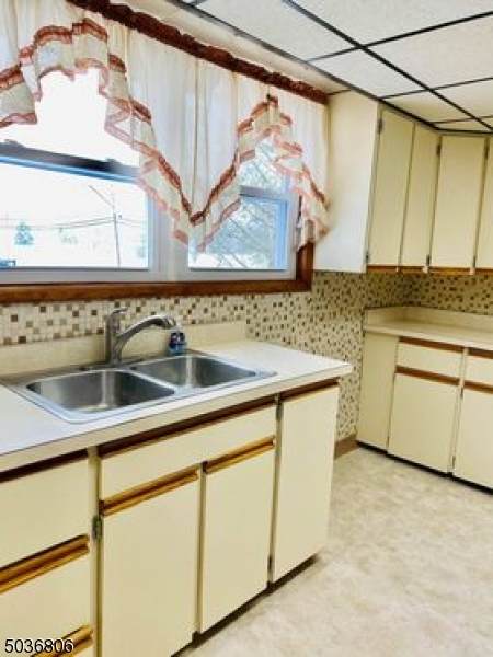 2405 Belvidere - Photo 1
