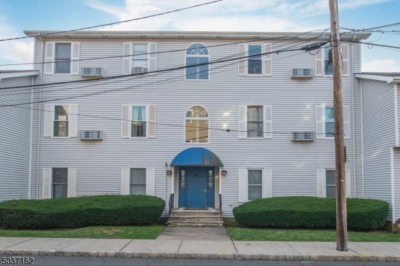 4 Grant St - Photo 1