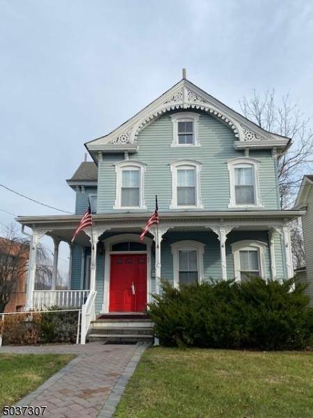 43 Trinity St - Photo 1