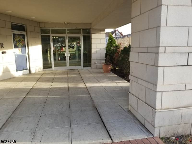 400 E Front St - Photo 1