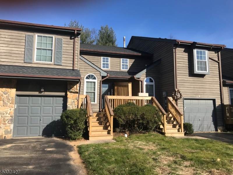 2 Brookline Ct - Photo 1