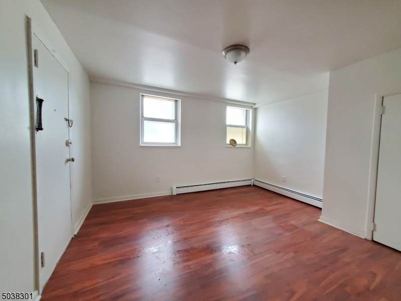 22 Somme St - Photo 1