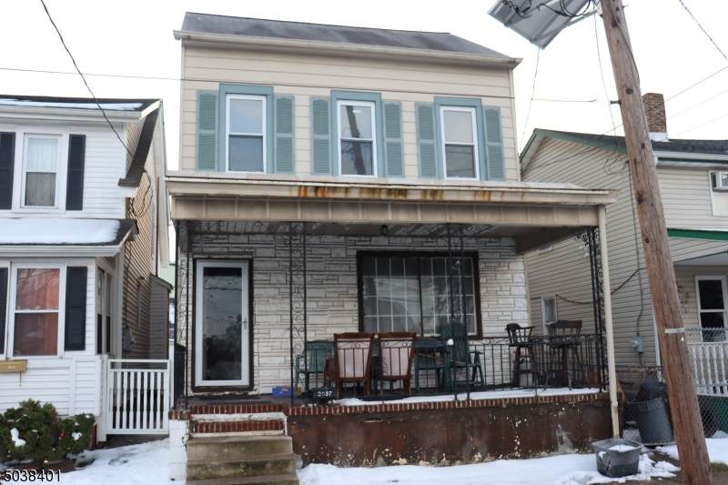 2037 S Clinton Ave - Photo 1
