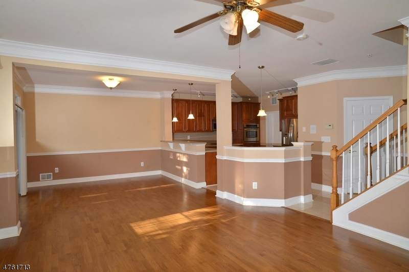 102 George Russell Way - Photo 1