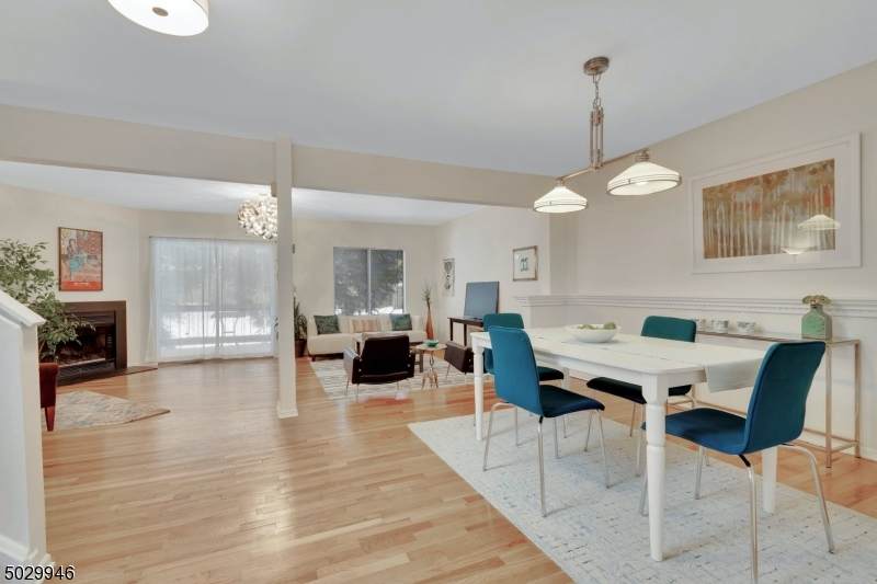 20 Mount Vernon Sq - Photo 1