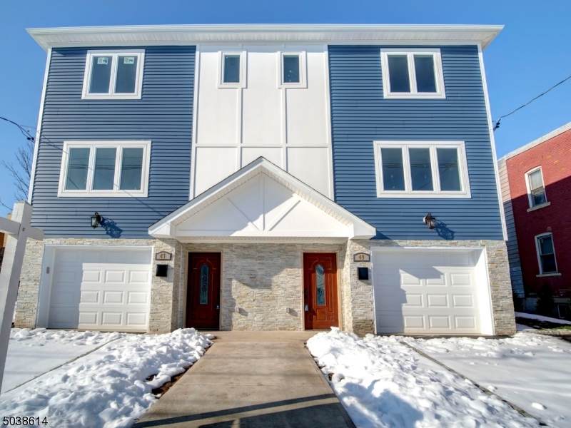 49 Westminster Pl - Photo 1