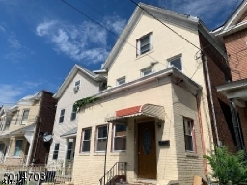 411 E Jersey St - Photo 1