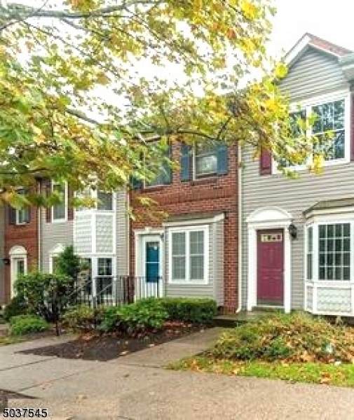 240 W Kinney St - Photo 1