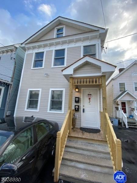 5 Bay St - Photo 1