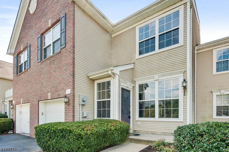 9 Windsor Pond Rd - Photo 1