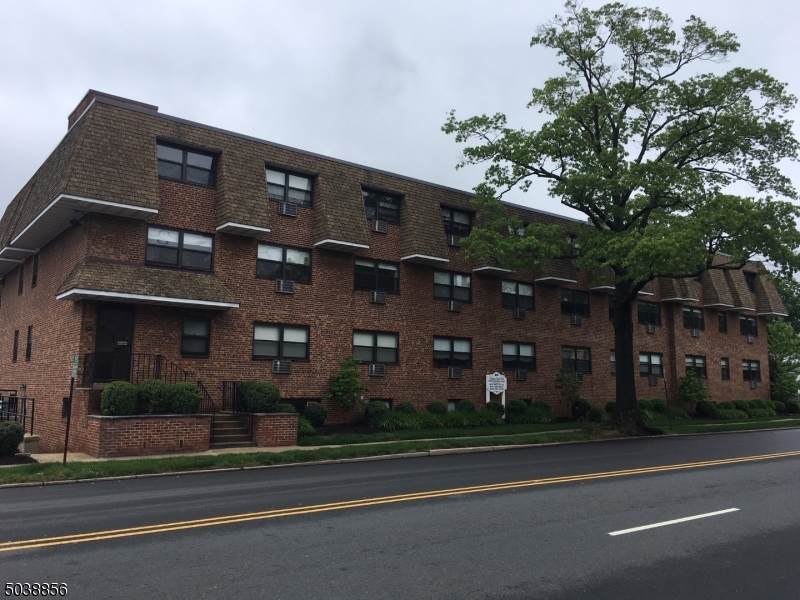 149 Main St - Photo 1