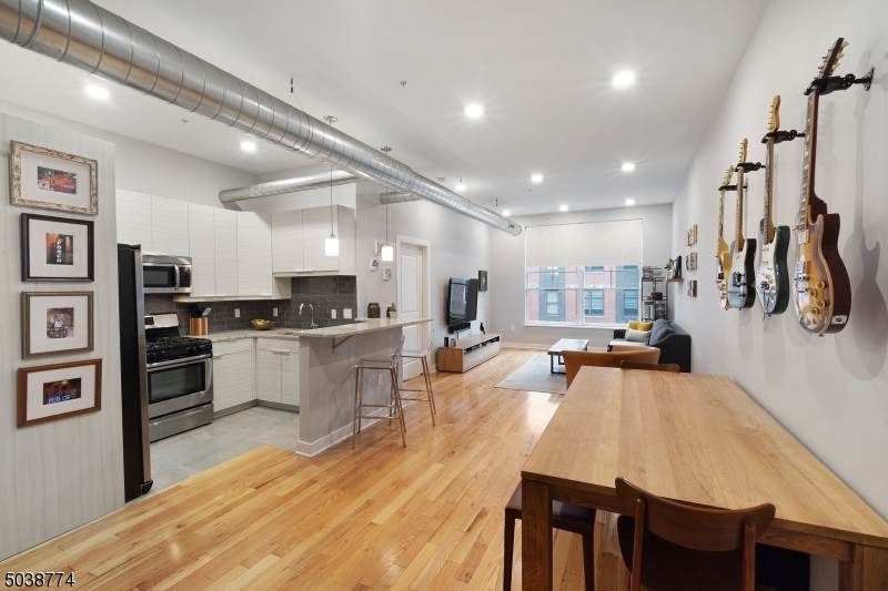 251 Newark Ave - Photo 1