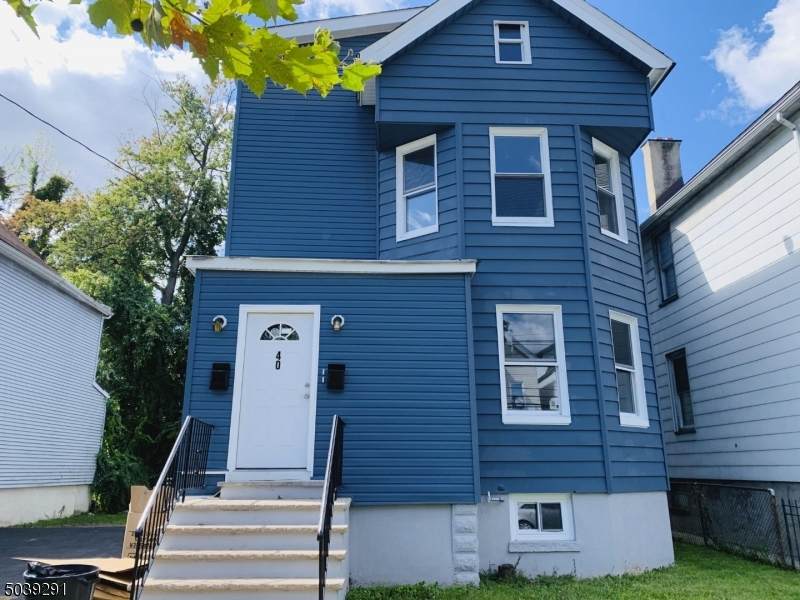 40 Lawrence St - Photo 1