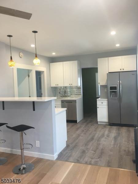 712 W Blancke St - Photo 1