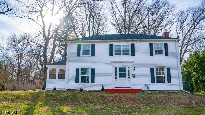 11 Hendrickson Rd - Photo 1