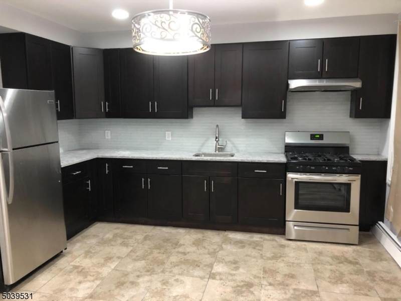 214 Elm St - Photo 1