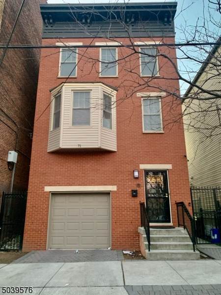 71 M L King Blvd - Photo 1
