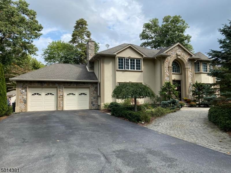 143 Dogwood Dr - Photo 1