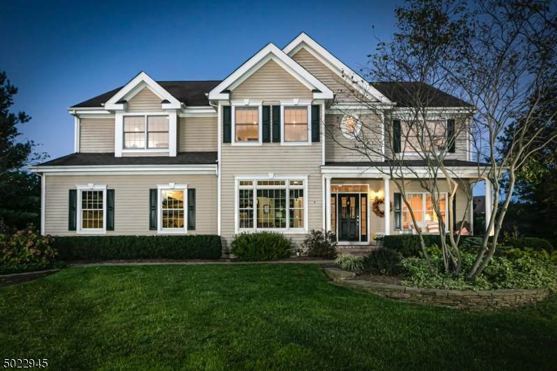 5 Arrowhead Ct - Photo 1