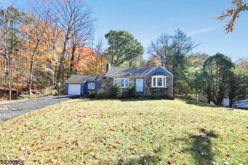 2 Ramapo Valley Rd - Photo 1