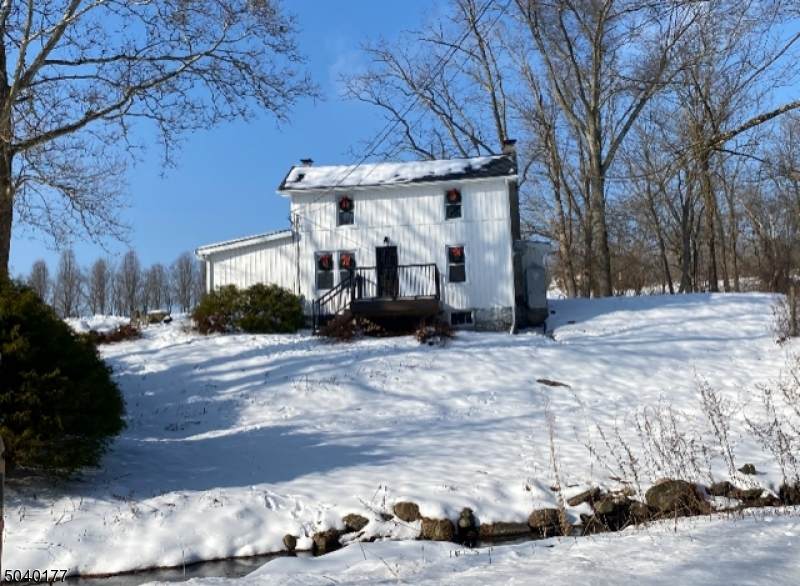 9 Maple Ln - Photo 1