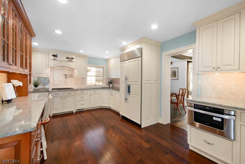 2 Cold Hill Rd - Photo 1